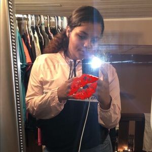 Meet your Posher, Sierra